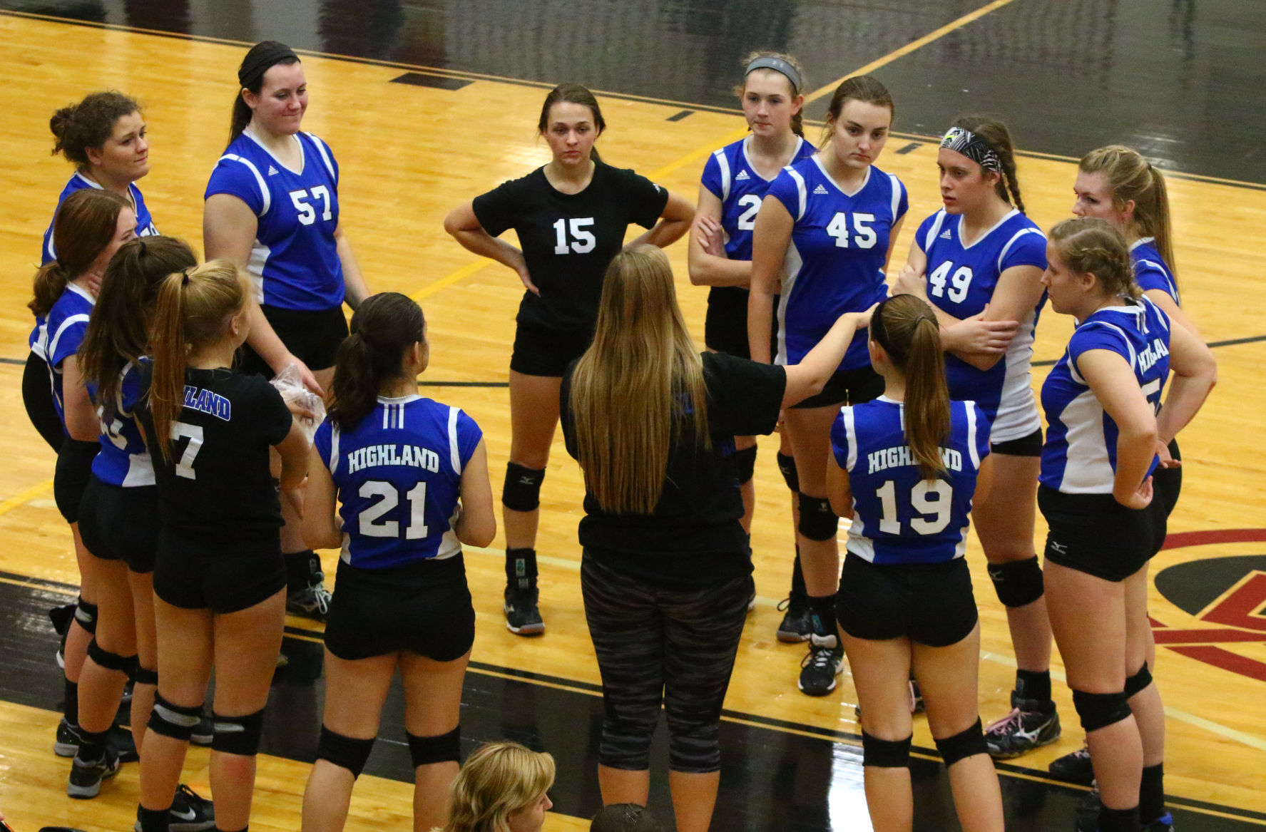 Gallery: Volleyball Sectional - East Chicago vs. Highland